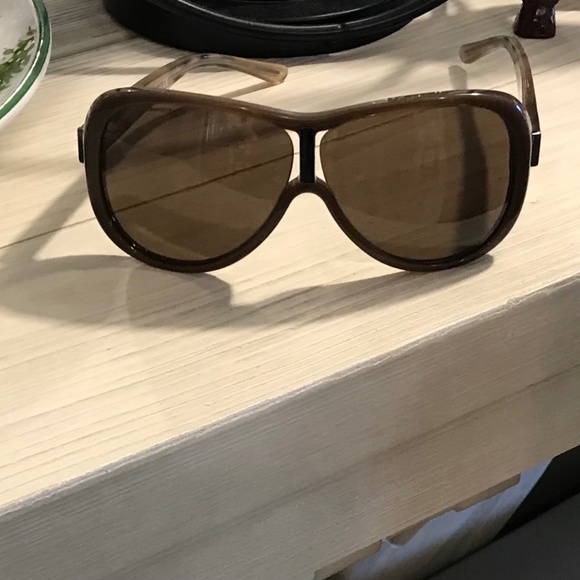 AUTHENTIC BURBERRY 4093 BROWN HAZELNUT UNISEX SUNGLASSES MADE IN ITALY - Picture 1 of 3